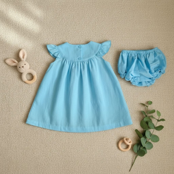 New Baby Girl Dress Set with matching headband underwear size 6 to 9 months - Picture 3 of 3